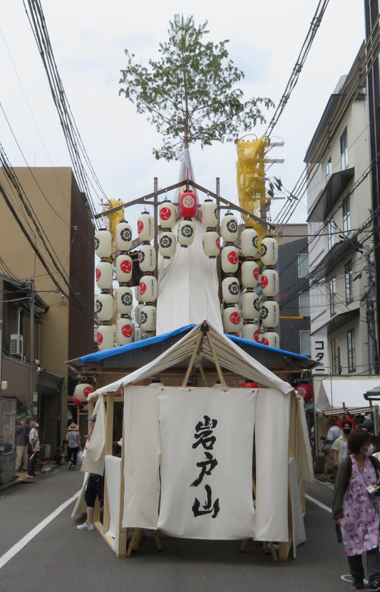 祇園祭　岩戸山　完成④